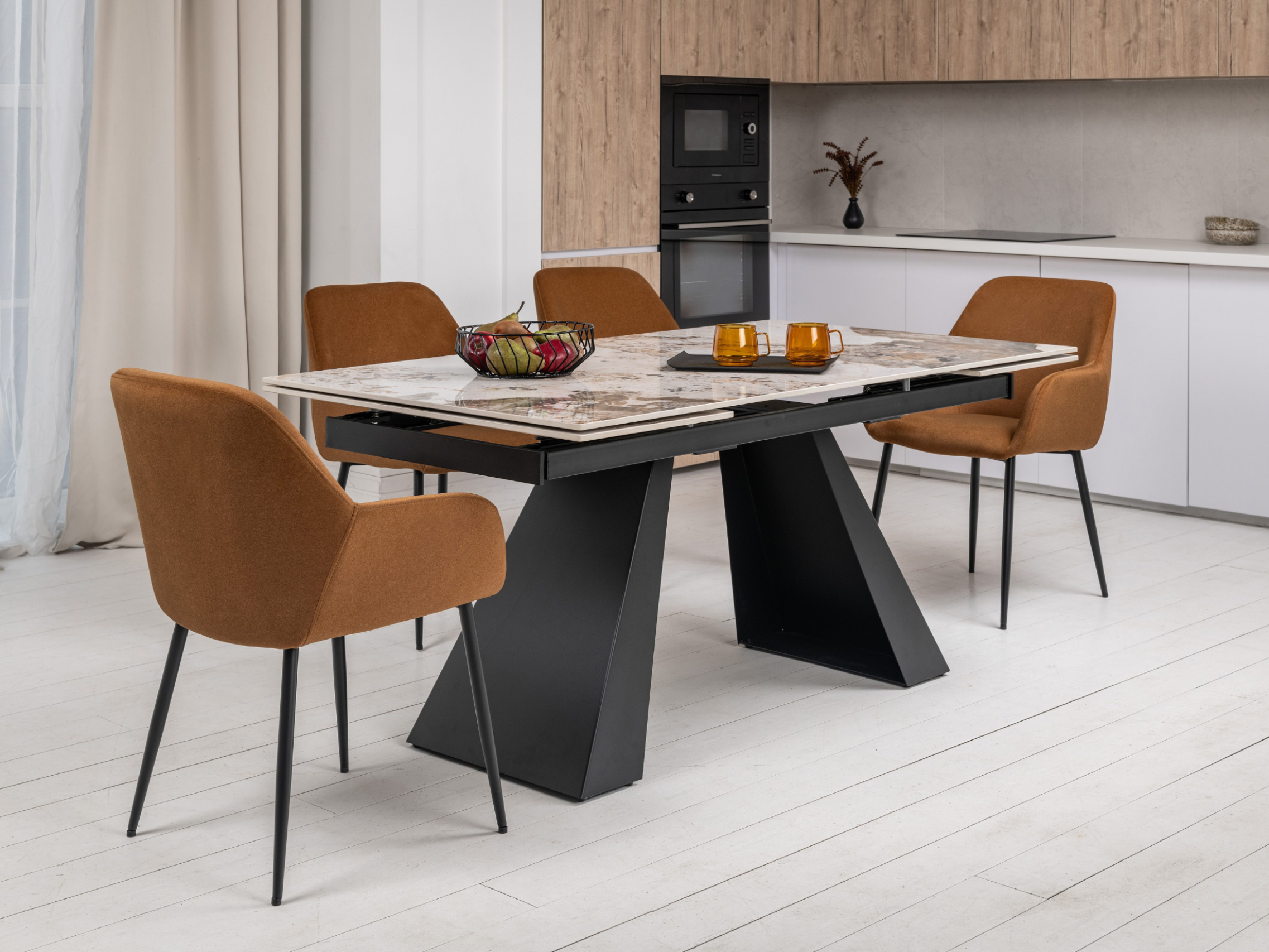 Зображення з  Стілець M-220 карамель + чорний