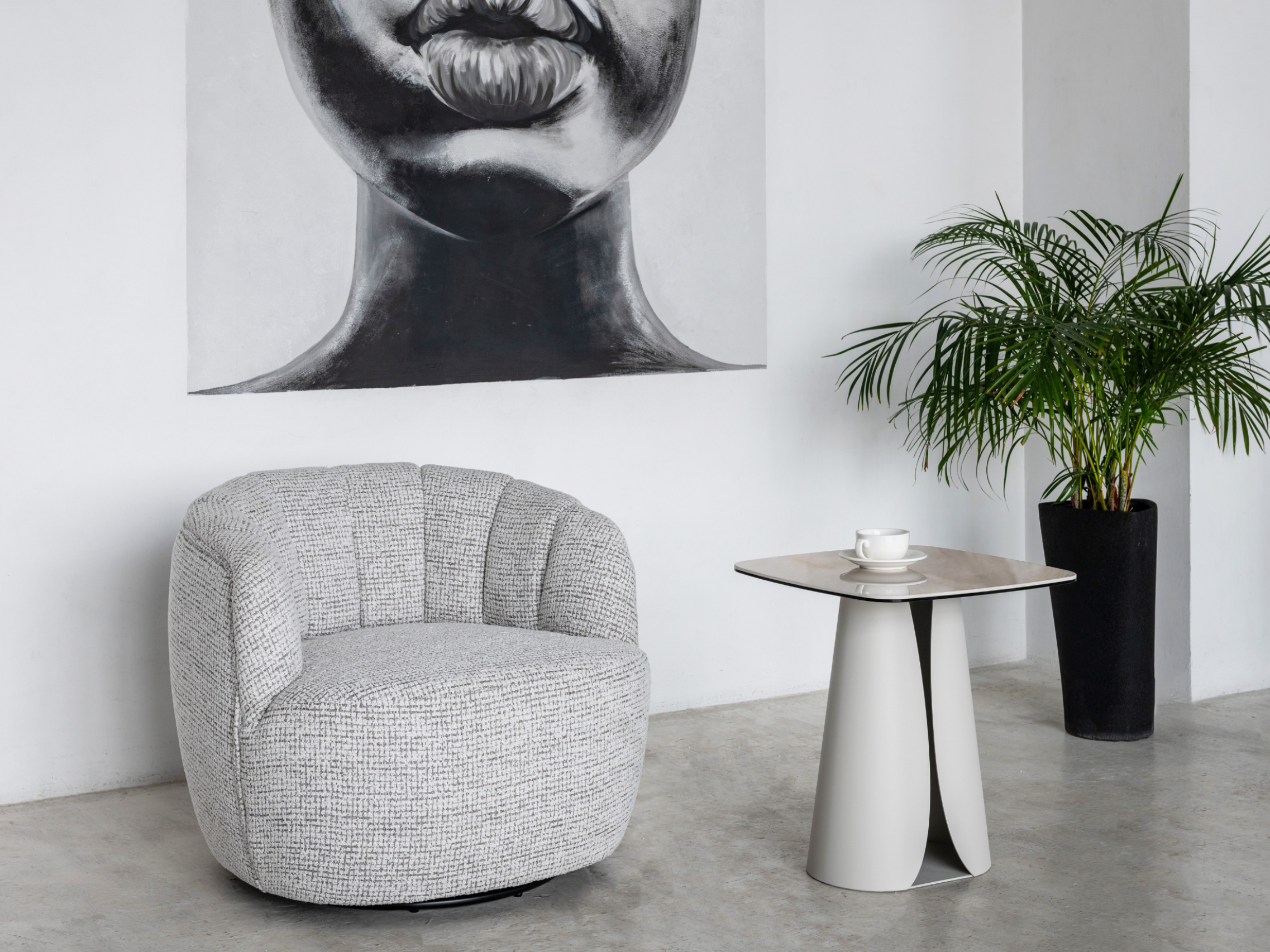 Зображення з  Поворотне крісло "Верона" сніжний графіт