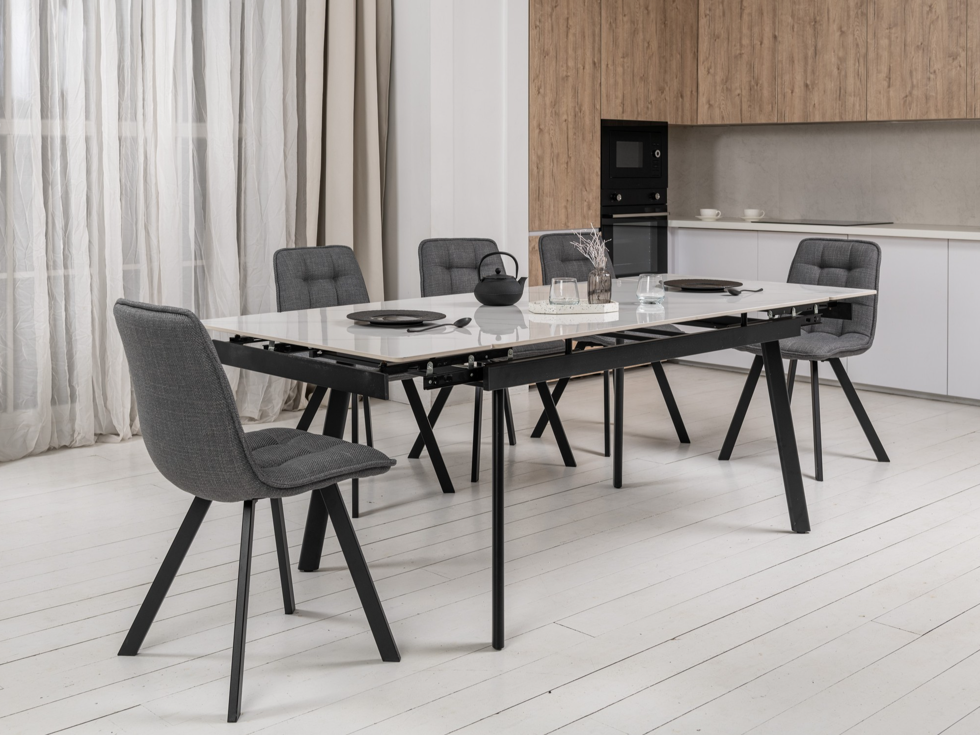 Зображення з  Керамічний стіл TM-98 білий мармур + чорний