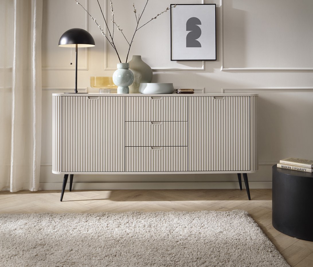 Зображення з  Комод Perfect Home Зова / Zova 2-дверний з 3 шухлядами і чорними ніжками KSZ168 Кашемір