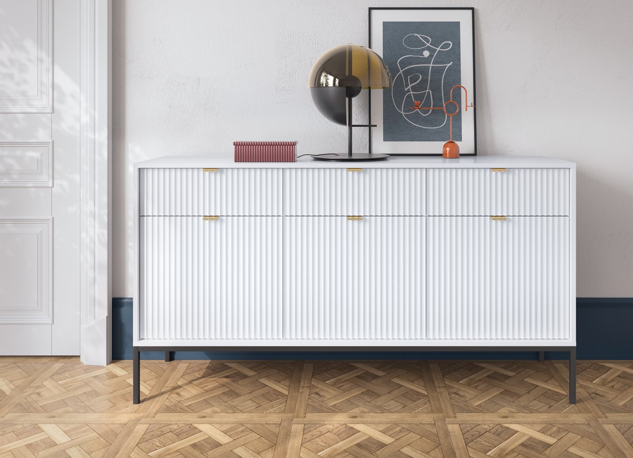 Зображення з  Комод Perfect Home Нова / Nova 3-дверний з 3 шухлядами і чорними ніжками KSZ154 Білий